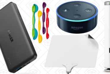 Today's Best Deals: Anker PowerCore II, Joule Sous-Vide, Mohu Leaf, and More